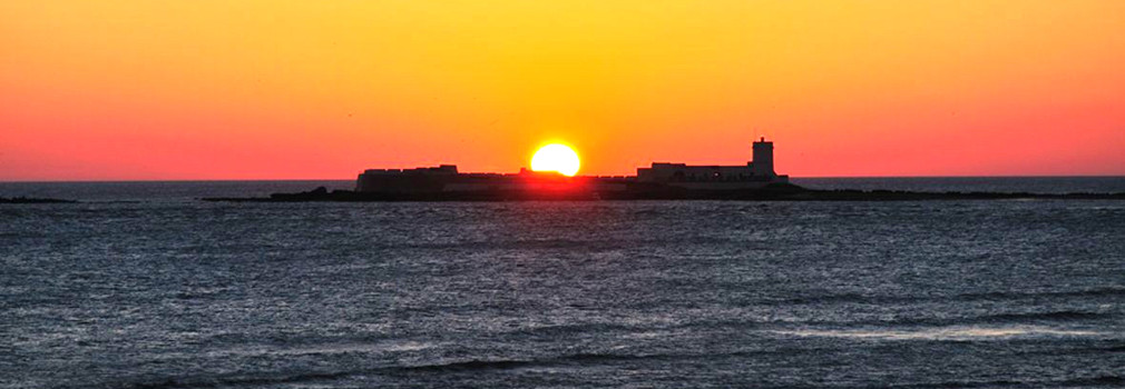 Atardecer en Sancti Petri