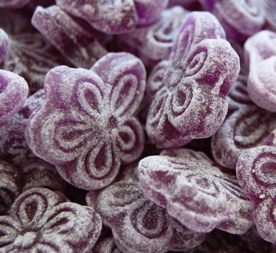 Caramelos de violeta.