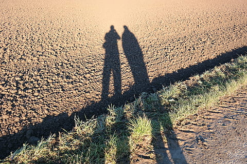 shadow-play-personal-couple-man-thumbnail